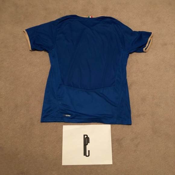 Italy 2006 Soccer Jersey - Picture 4 of 4